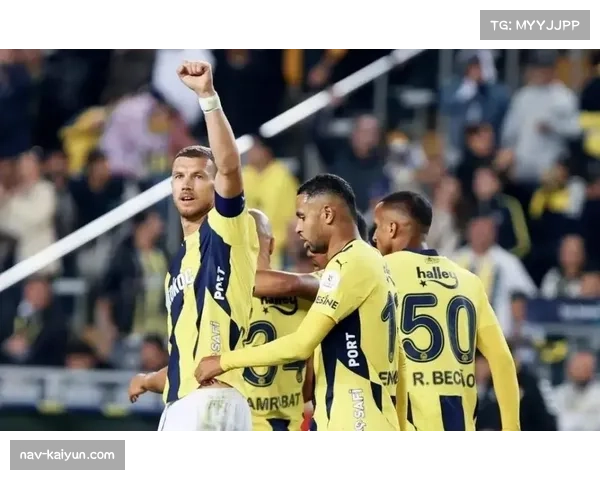 土超赛季最佳进球候选加拉塔萨雷团队配合入围