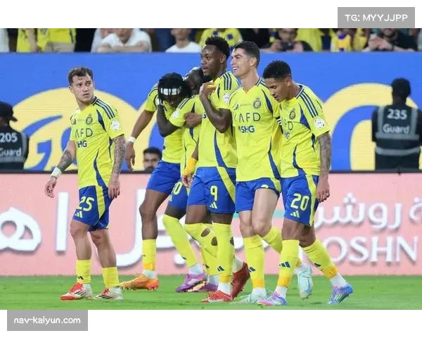 40岁C罗倒钩世界波复刻经典 领跑沙特联赛积分榜